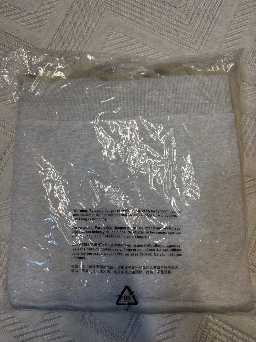 KITH - Nelson Panelled Crewneck - Veil - Picture 6 of 6